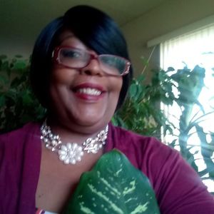 Meet your Posher, Rochelle